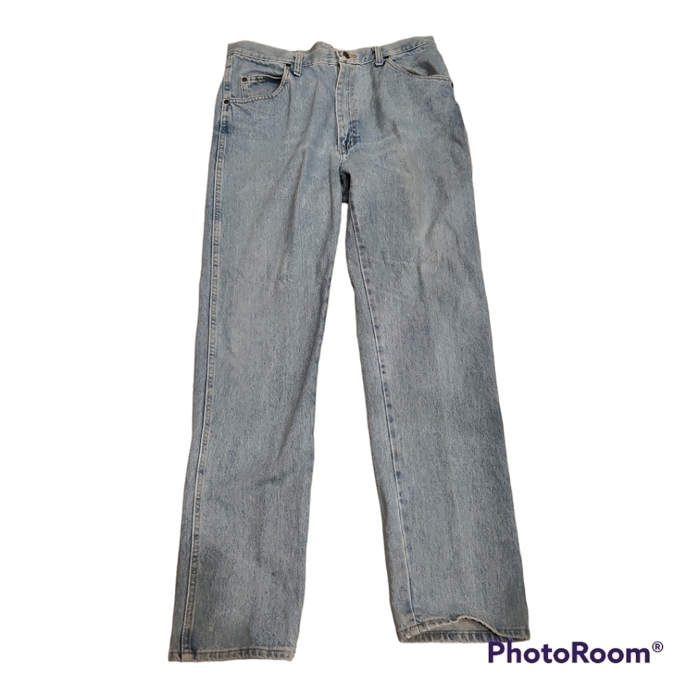 Wrangler Straight Leg Jeans
